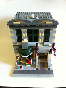   Modular Coffee House fits with 10211 10218 Cafe with 4 Minifigures