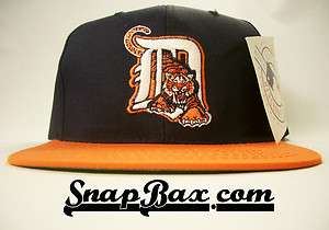   DS DETROIT TIGERS OLD ENGLISH D OUTDOOR CAP CO SNAPBACK HAT NWT EMINEM