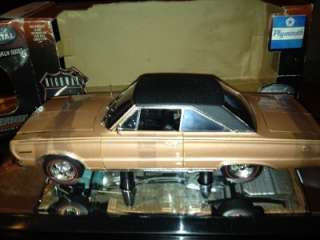 PLYMOUTH BELVEDERE 2  1967  BY HIGHWAY 61 RARE NEW 1/18 SCALE DIE CAST 