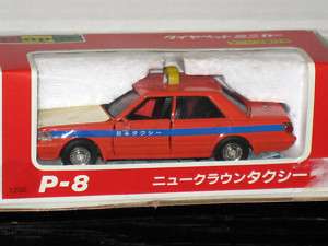 Diapet 1988 Toyota Crown Taxi Cab Yonezawa 1/40 # P 8  