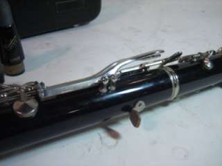 W60) Yamaha YCL 20 Clarinet w/ Case  
