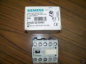 New in Box Siemens Control Relay 3TH2022 02AN2 3TH2 22E  