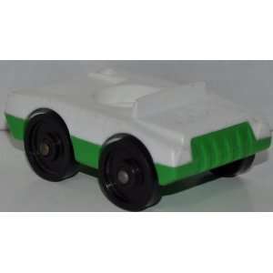  Vintage Little People White & Green Car with Black Wheels 