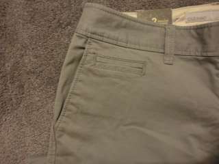 NWT Old Navy The Perfect Khakis Low Rise Boot Cut Trouser Stretch 
