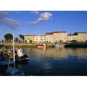  The Harbour and Quai Clemenceau, Saint Clement Village 