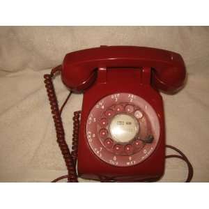  VINTAGE RED ROTARY DESK PHONE # 500 