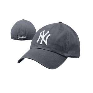  New York Yankees Franchise Fitted MLB Cap (Blue) (Large 