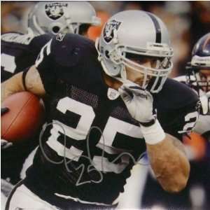  Justin Fargas (Oakland Raiders) Signed Autographed 16x20 