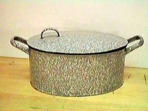 Grey Spatter Enamelware Covered Roasting Pan ~ Vintage  