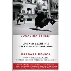   Death in a Sarajevo Neighborhood [Paperback] Barbara Demick Books