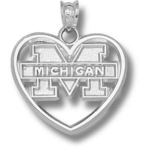  University of Michigan M Michigan Heart Pendant (Silver 