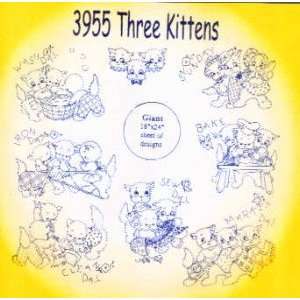  8260 PT R Three Kittens by Aunt Marthas 3955 Arts 