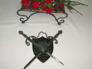   Metal Shield OF ARMOR Crossed Medieval Swords Made in SPAIN  