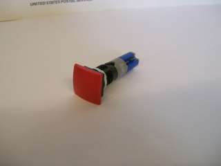 NEW TH CONTACT INC. # 412004 PUSH BUTTON SWITCH 5A 250V  