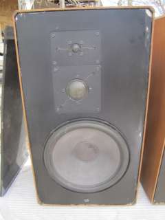   CAPABLE VINTAGE SPEAKERS WORK 100% BUT COSMETICALY CHALLENGED  