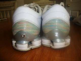 Womens NIKE SHOX Tennis Shoes size 9  