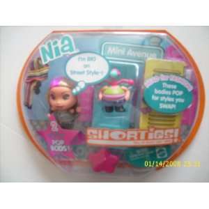  Shorties Nia Doll Toys & Games