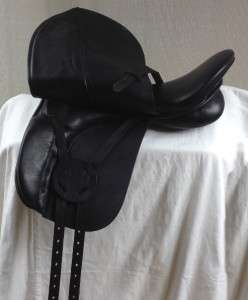 Comfy**Black Leather Dressage Saddle 18  
