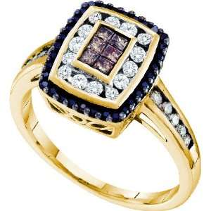 Splendid Ring Delicately Crafted in 14K Yellow Gold, Enriched with 62 
