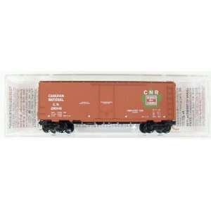  MicroTrains 02151120 N Scale CP #290148 40 Boxcar Toys & Games