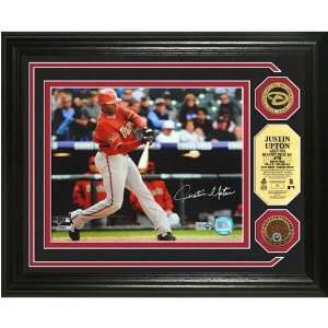  Justin Upton Autographed Photomint w/ Gold and Infield 