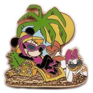  Going to the Beach #5 Minnie Surprise Le WDW Disney PIN 