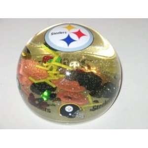  PITTSBURGH STEELERS Desk Paper Weight Filled With Football 