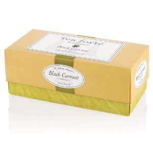 Tea Forte Ribbon Box   20 Silken Pyramid Infusers   Black Currant 