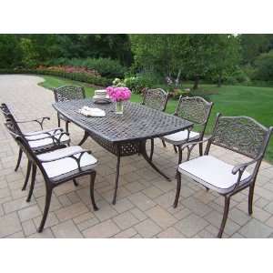    2012 13 AB Oxford Mississippi Seven Piece Dining Set with Cushions