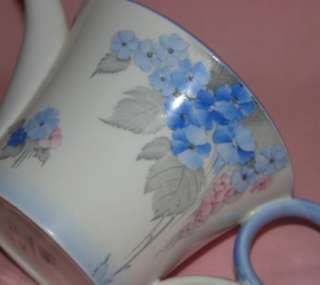 Shelley Blue Phlox Tea Pot  