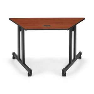 VERSATILE TABLES   Maple