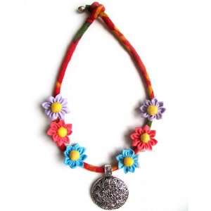  Daisy Pendant and Flowers Fabric Necklace Jewelry
