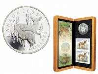 2005 $5 WHITE TAILED DEER AND FAWN COIN AND STAMP SET  