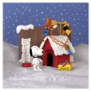  A Charlie Brown Christmas Snoopys Doghouse Playset Toys 