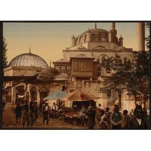    Mosque and street, Scutari, Constantinople, Turkey