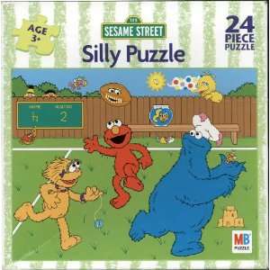   Elmo, Cookie Monster, Bert, Ernie, Big Bird and Zoe Toys & Games