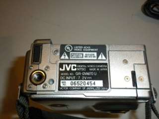 JVC GR DVM70 U Digital Camcorder + CU V501 DOCK   PARTS 46838157424 