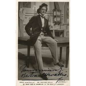   Wallis English Actor Autographed Vintage Postcard 