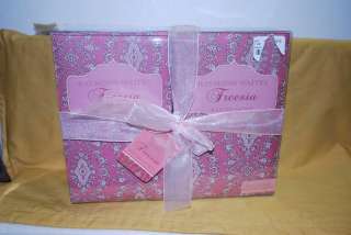   FREESIA SCENTED SACHET SET OF 12 FOR DRAWERS HANG IN CLOSETS  