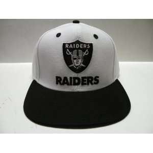   LA Raiders Classic Logo White Black 2 Tone Retro Snapback Cap Special