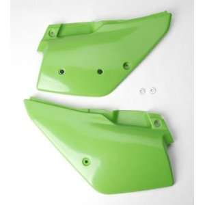  UFO Plastics Side Panels   05 08 KX Green KA02788 026 Automotive