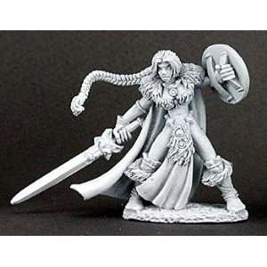 Reaper Miniatures 2939   Dunkle Legenden Wikinger Kriegerin (unbemalt 