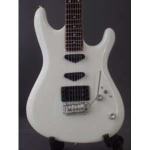  Mini Guitar JOE SATRIANI White Model 