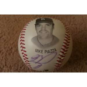 Mike Piazza Signed Fotoball Baseball