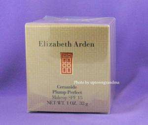 Elizabeth Arden Plump Perfect Makeup Warm Sunbeige #04  