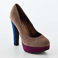 DOLCE by Mojo Moxy high heels help you stand above the crowd. These 