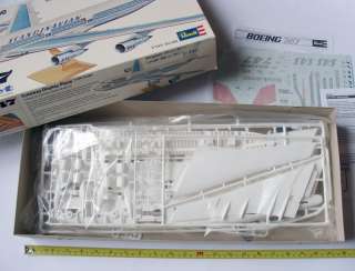  scale unassembled plastic model kit of the SAS Boeing 747 Jumbo Jet