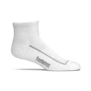  Feetures Original Quarter Cut Socks   White Sports 