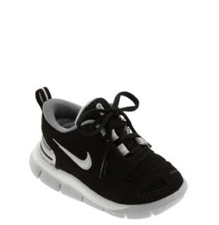 Nike Free 5.0 V2 Athletic Shoe (Toddler)  
