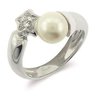 Vintage Ladies Ring in White 18 karat Gold with Cultivated Pearl and 